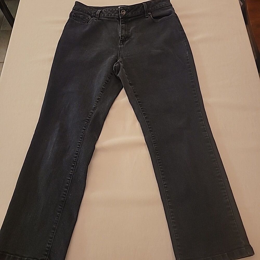 L.L. Bean Women's Classic Fit Black Jeans Straight Leg Size 14 Petite 30x26.5